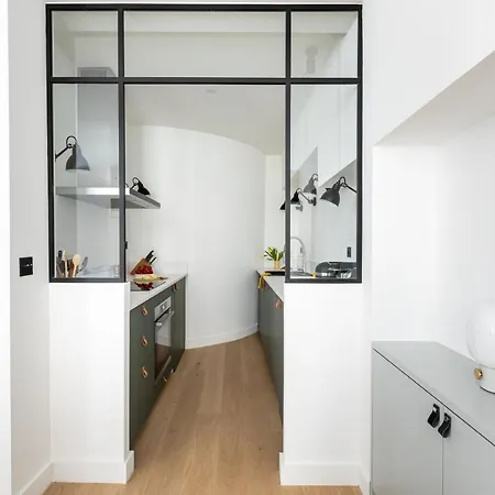 Pick A Flat's In Saint Germain - Rue Corneille Apartment