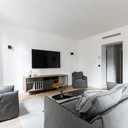 Apartment Pick A Flat's In Saint Germain - Rue Corneille Paris