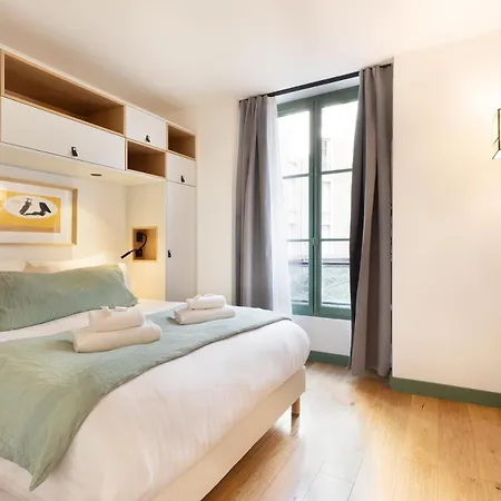 Pick A Flat's In Saint Germain - Rue Corneille Parijs
