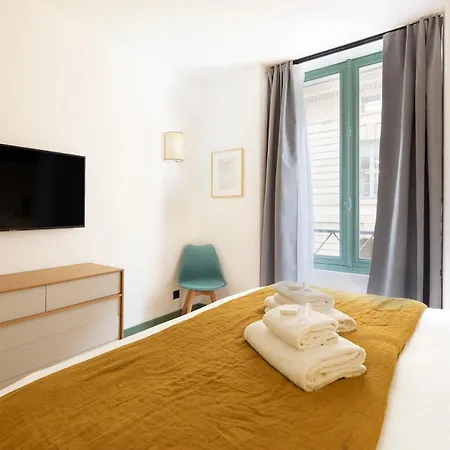 아파트 Pick A Flat's In Saint Germain - Rue Corneille 파리