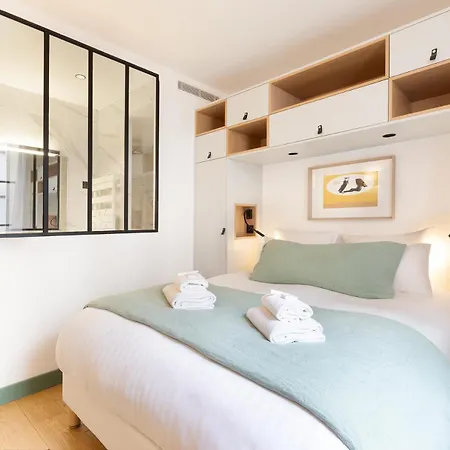 Pick A Flat's In Saint Germain - Rue Corneille