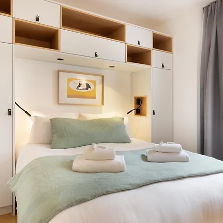 Pick A Flat's In Saint Germain - Rue Corneille 아파트 파리