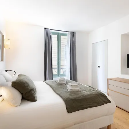 Pick A Flat's In Saint Germain - Rue Corneille 파리