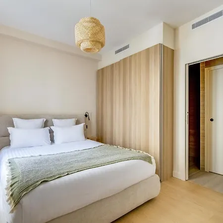 Pick A Flat's In Saint Germain - Rue Corneille * Paris
