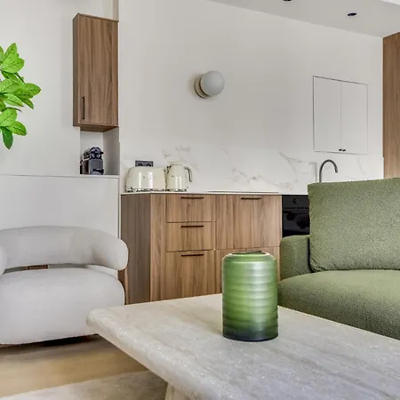 Pick A Flat's In Saint Germain - Rue Corneille