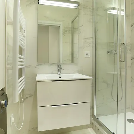 Pick A Flat's In Saint Germain - Rue Corneille