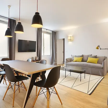 Pick A Flat's In Saint Germain - Rue Corneille Paris