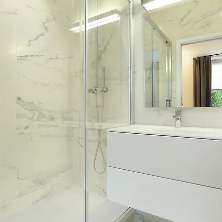 Pick A Flat's In Saint Germain - Rue Corneille *