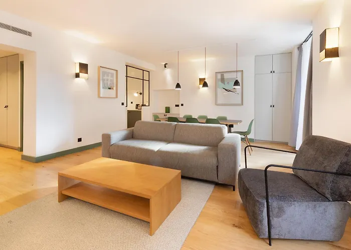Pick A Flat's In Saint Germain - Rue Corneille * Parijs